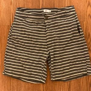 Onia Calder Seersucker swim trunks